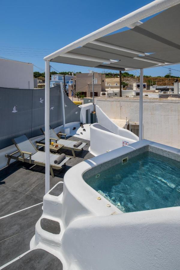 Astrea Suites Feggaropetra Cave House Φηρά Εξωτερικό φωτογραφία