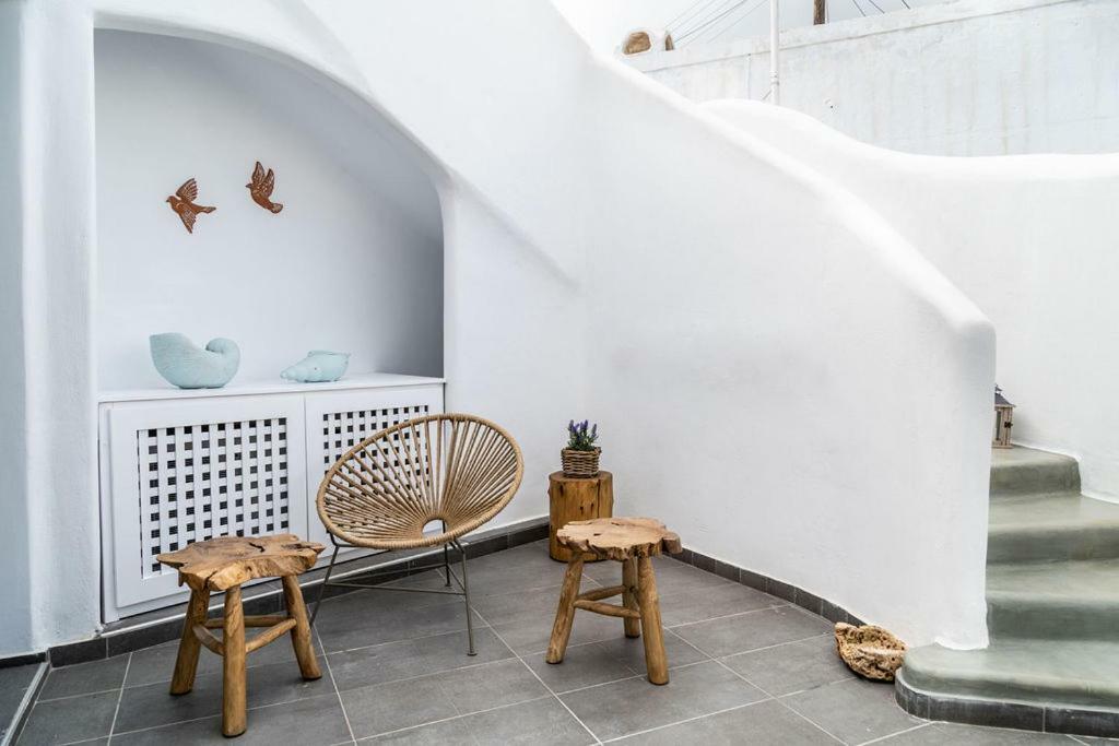 Astrea Suites Feggaropetra Cave House Φηρά Εξωτερικό φωτογραφία
