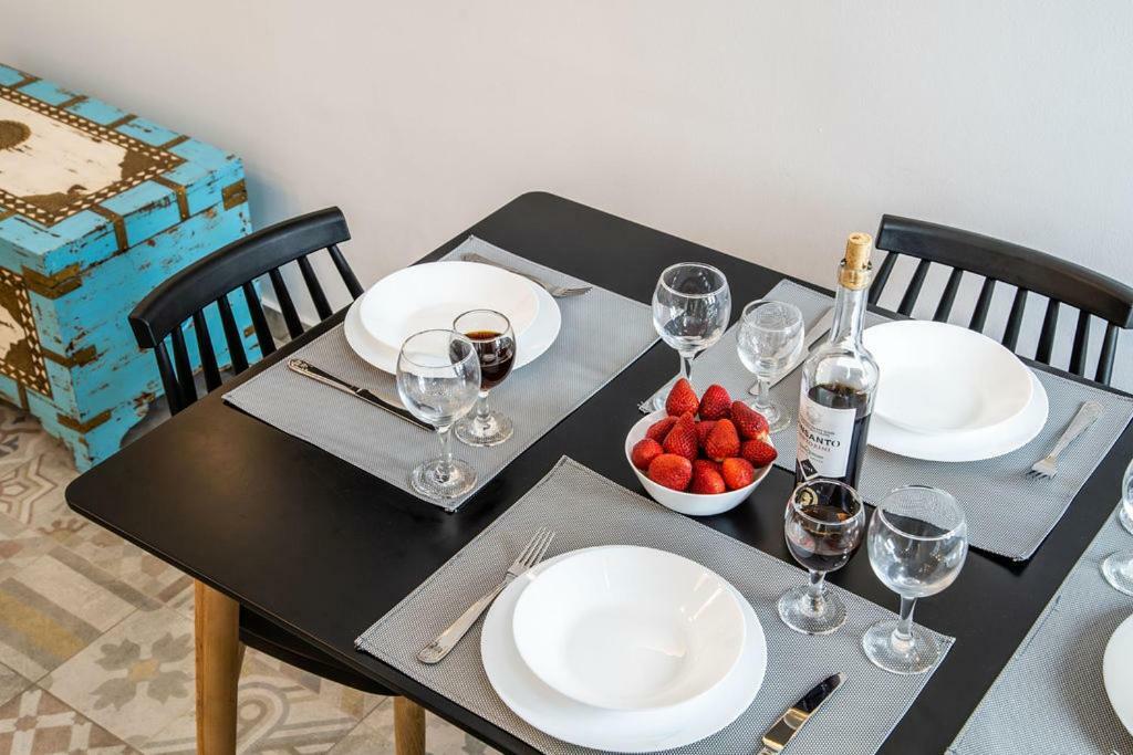 Astrea Suites Feggaropetra Cave House Φηρά Εξωτερικό φωτογραφία