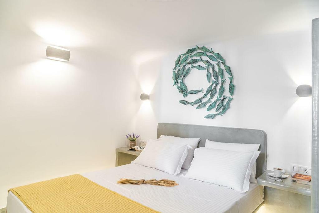 Astrea Suites Feggaropetra Cave House Φηρά Εξωτερικό φωτογραφία