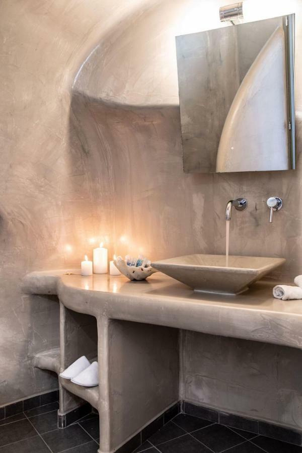 Astrea Suites Feggaropetra Cave House Φηρά Εξωτερικό φωτογραφία
